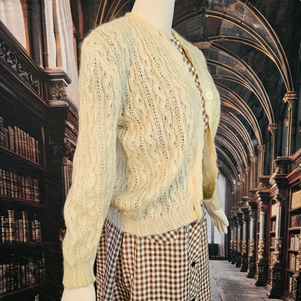 Vintage 60s Imperial Sportswear Cream Wool Pointelle Cable Knit Cardigan Sweater